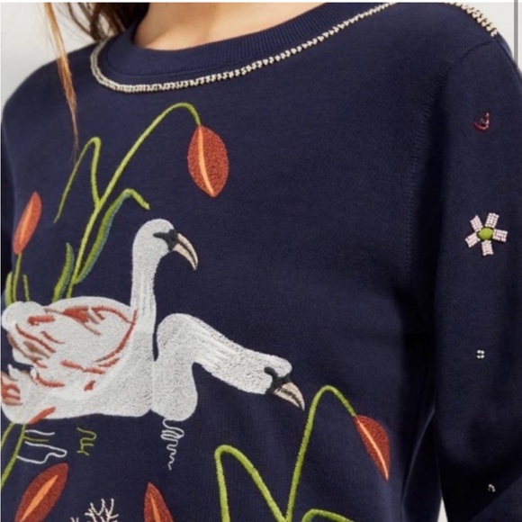 WORN on TV: NWT ANTHROPOLOGIE Maeve SWAN LAKE Embroidered Beaded Sweatshirt XS - Picture 7 of 13